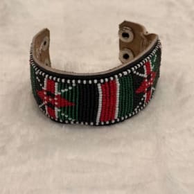 Beaded cuff, Kenya (item 68) item