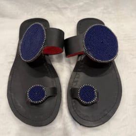 38: Leather sandal with bead work size 38 item