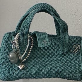 Crochet Woven Pattern Purse item