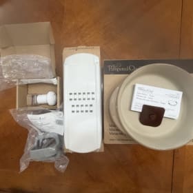 Pampered Chef-4 kitchen products item