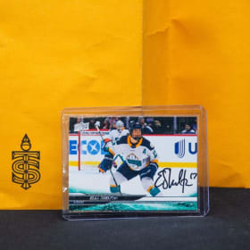 Ella Shelton Signed Hockey Card - PWHL item