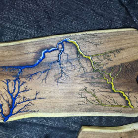 Entertainer’s Fractile Art Wood Charcuterie Board 1 item