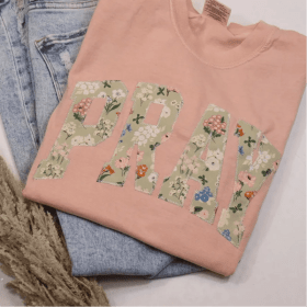 Patchwork PRAY T-shirt item