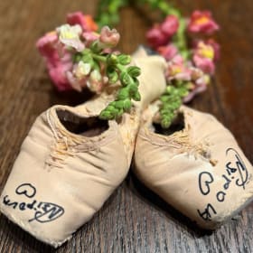 Natalia Osipova's Worn & Signed Pointe Shoes item