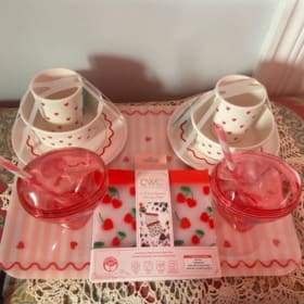 Lot #20 The Ultimate "Fancy" Table item