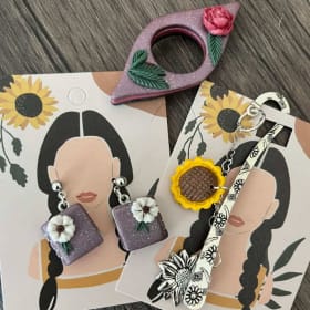 Handmade accessories - 1 of 3 item