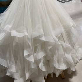Bridal Gown for live painting performance item