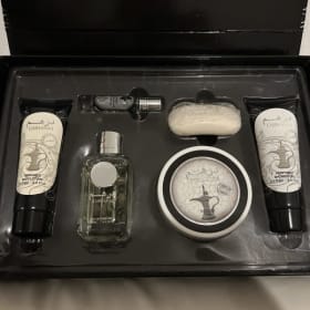 Perfume set 1 item