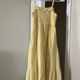 Girl’s yellow Summer dress item