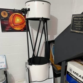Meade 16” Lightbridge Truss-Tube Dobsonian item