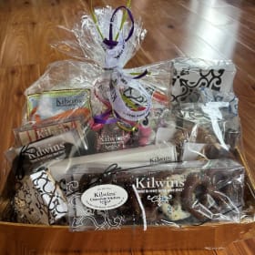 Kilwins Gift Basket item