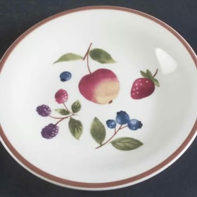 #7 - Longaberger Set A item