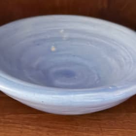 Pottery item