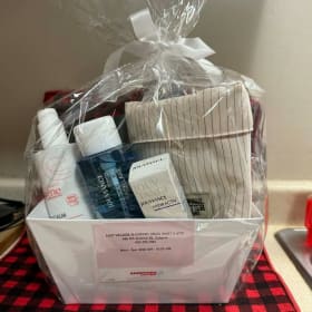 Shoppers Beauty Basket item