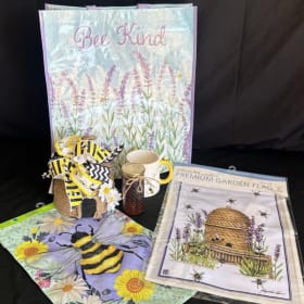 Lot #88 Bee Kind🐝 item