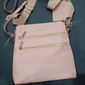 Light pink Anne Klein Cross body item