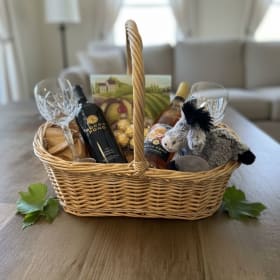 The "Rocky Pond" Vineyard Escape Basket item