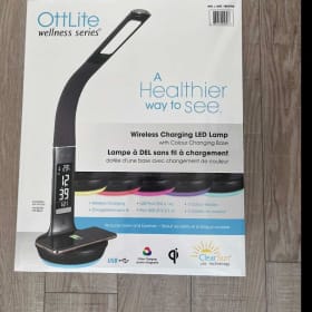 OttLite desk lamp item