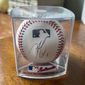 Francisco Lindor Signed Baseball item