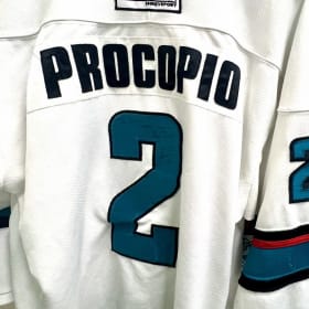Dom Jersey item