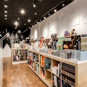 Librairie Planète BD - certificat cadeau de 250$ item