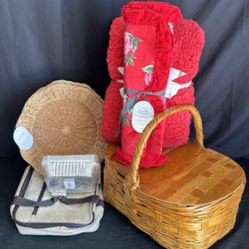 Lot #156 Picnic in the Park item
