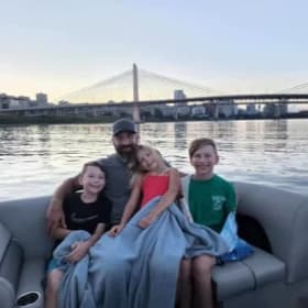 Portland River Tour - 2 Tix - Bridge City Tour (Value $138) item