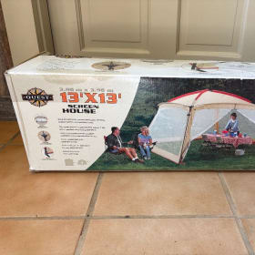 Screen House 13ft x 13ft - $70 value item
