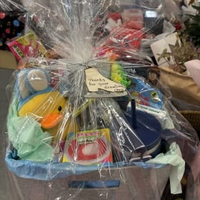 16) Easter basket. (Kids) item