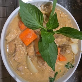 SOLD OUT! Hot Pot Heaven Chicken Curry Plate item