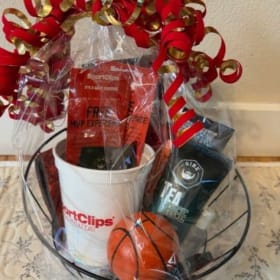 Sports Clips Basket $100 item