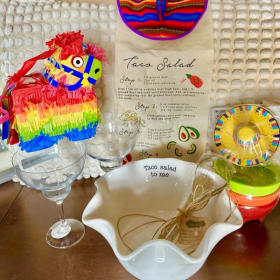 “Taco Salad To Me” Entertaining Set item