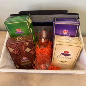 Crown yourself Queen or King item