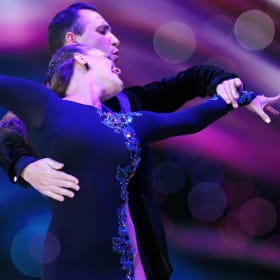 American Smooth Bronze/Silver Closed item