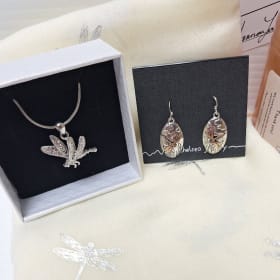 HB3 - Dragonfly Gift Package and Local Honey item