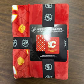 🔥 Calgary Flames reversible throw item