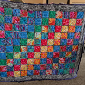 Item 113 Magic squares quilt item