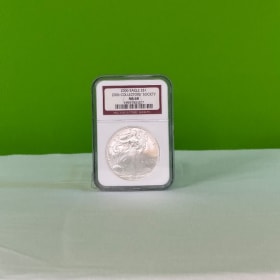 110 - 2006 Collectors Society MS68 item