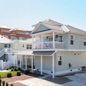 3 Nights at The Inn at Old Beach item