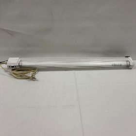 #2 : Lumière Néon électrique item