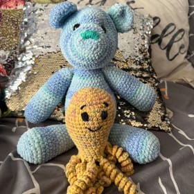 Plush teddy bear & octopus item