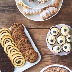 Desserts (Dozen) - Yes! I will donate item