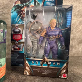Patrick Wilson/Jason Mamoa signed Aquaman items & Vodka item