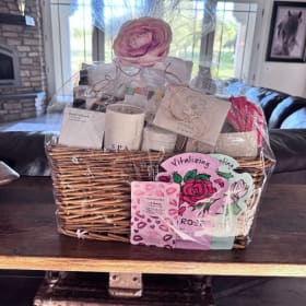 Ms. Pettenger's Spa Basket item