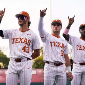 UT Baseball Experience for 10 People item
