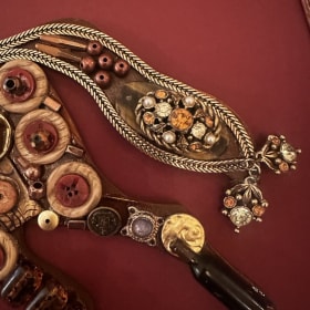 Amber Majesty item