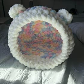 Handmade Cozy Cat Bed – Soft & Snuggly Retreat item