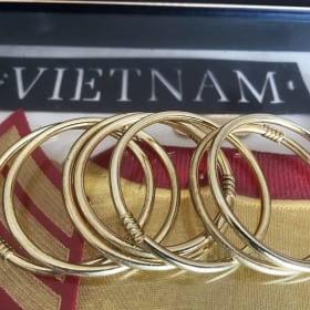 Montagnard Bracelet item