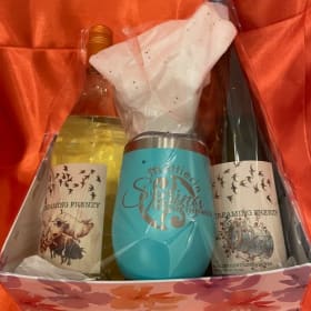 Screaming Frenzy Wine Basket Value $65 item