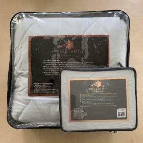 HG114 -Queen-Cellient Comforter & Sheets Set item